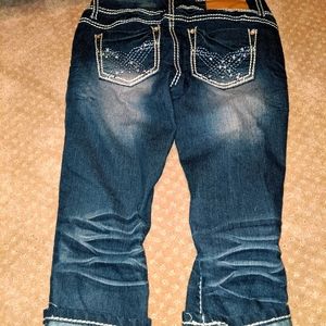 Almost famous capris